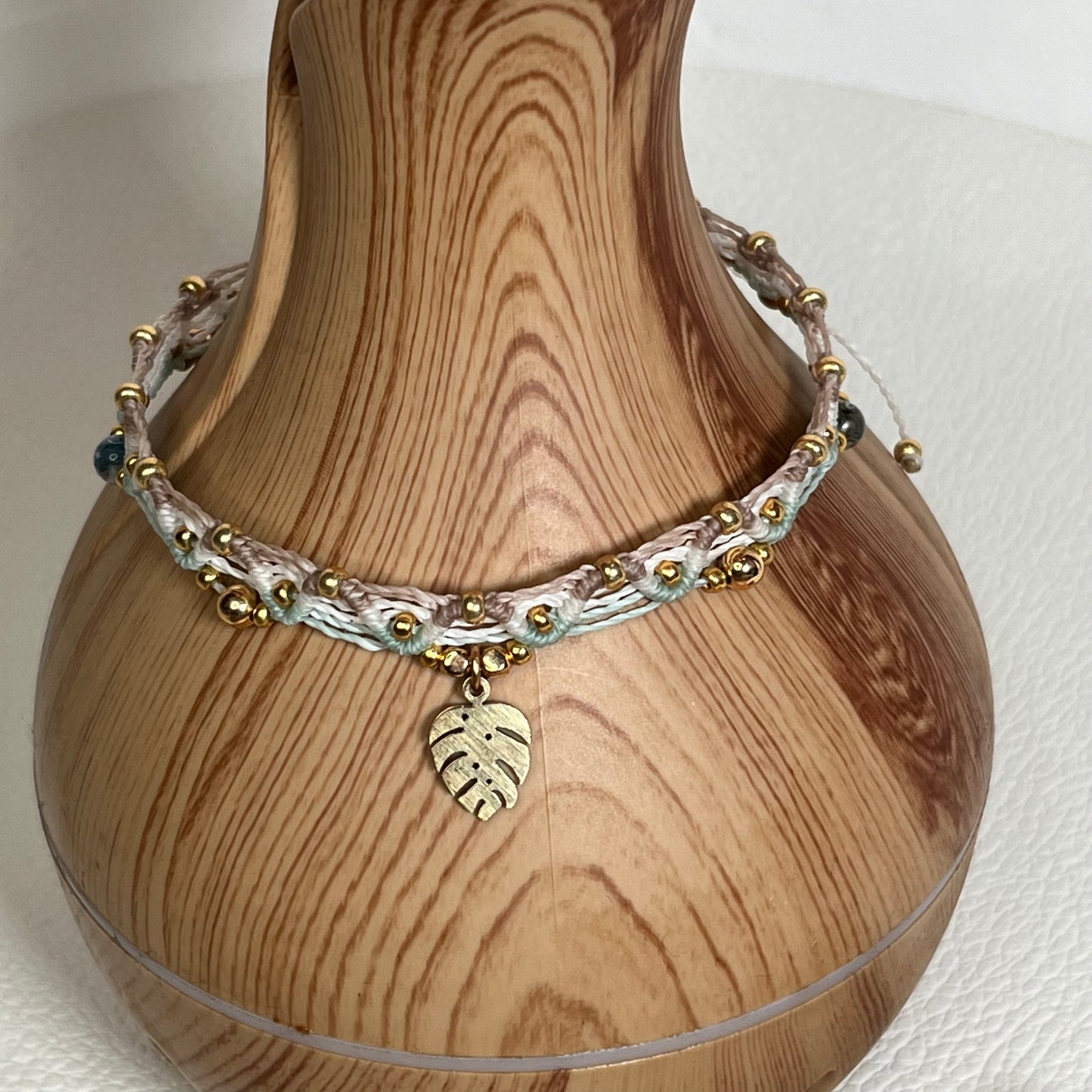 Bracelet cheville breloque et agate mousse n°1