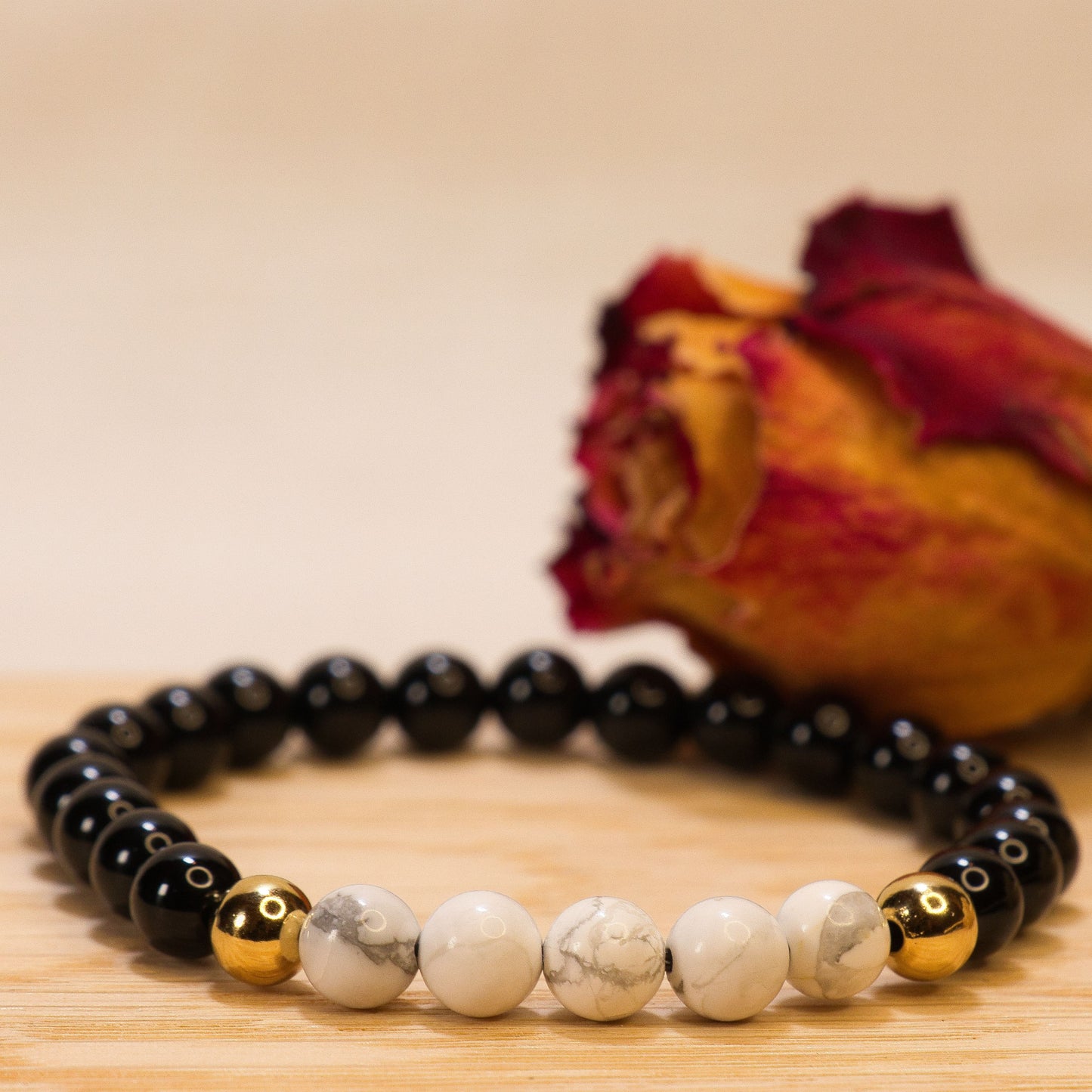 Howlite et onyx